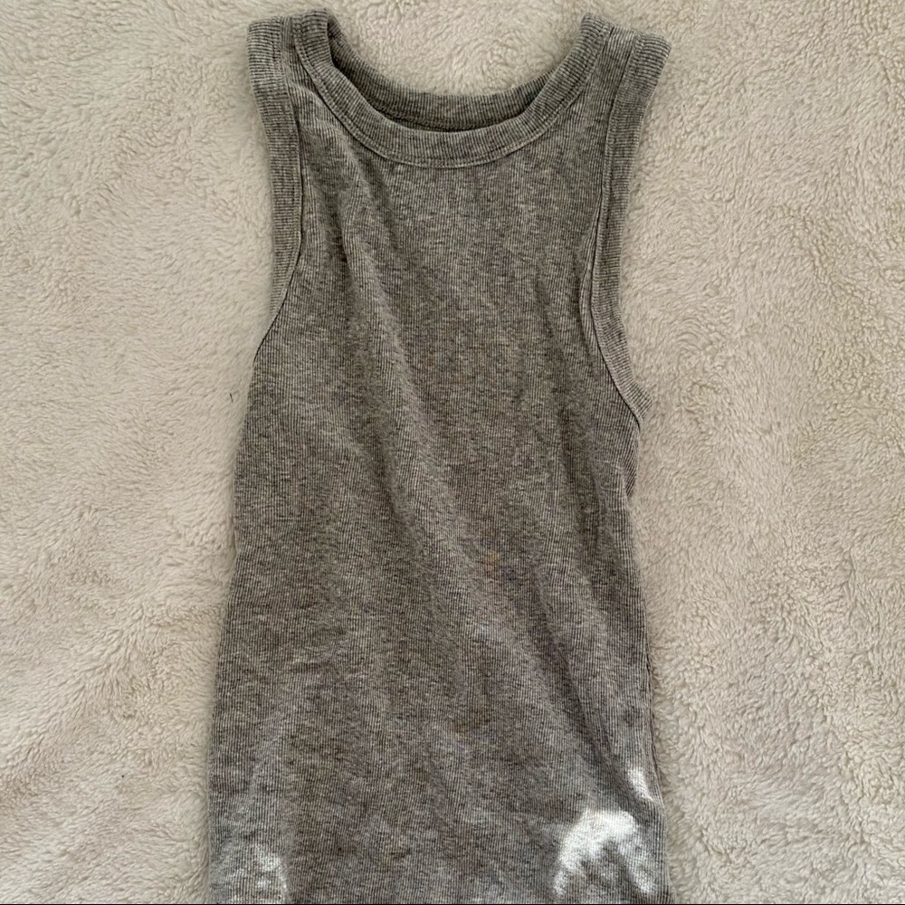 Gray tank top